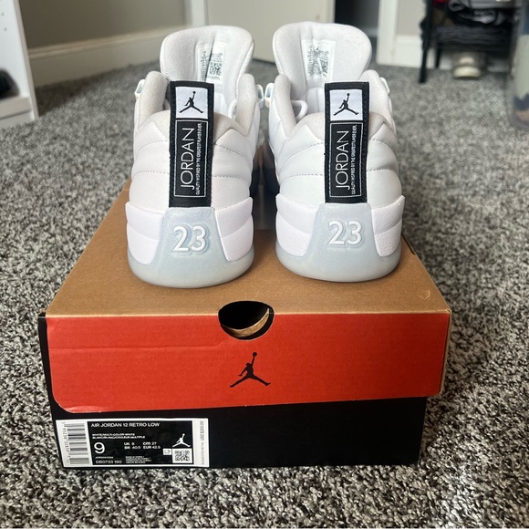 Jordan 12 Retro LOW - Picture 4 of 4